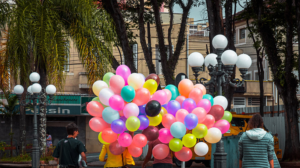 balloon garland