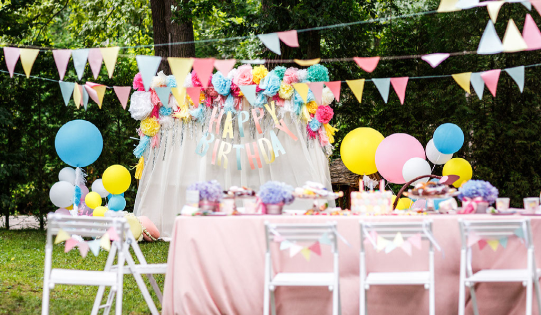 Outdoor party decorations